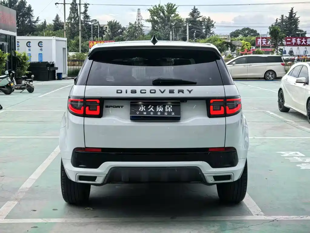 Land Rover Discovery Sport 2021 — фото 22