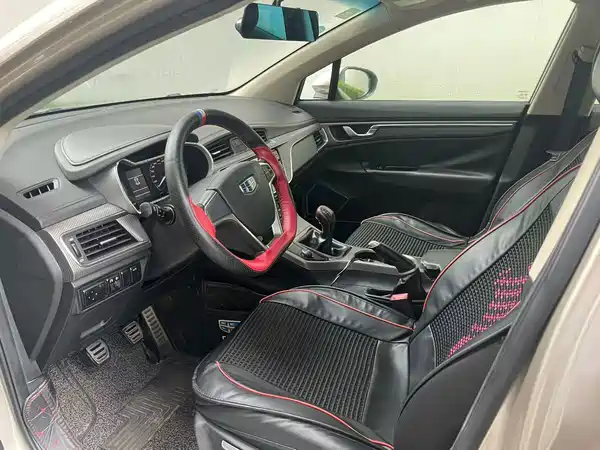 Geely Emgrand GS 2017