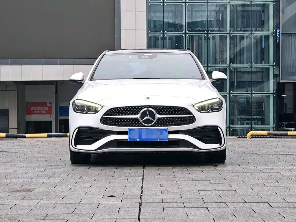 Mercedes-Benz C-Class 2022 — фото 2