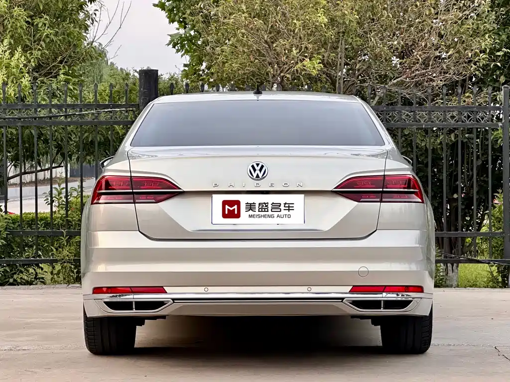 Volkswagen Phideon 2018 — фото 8