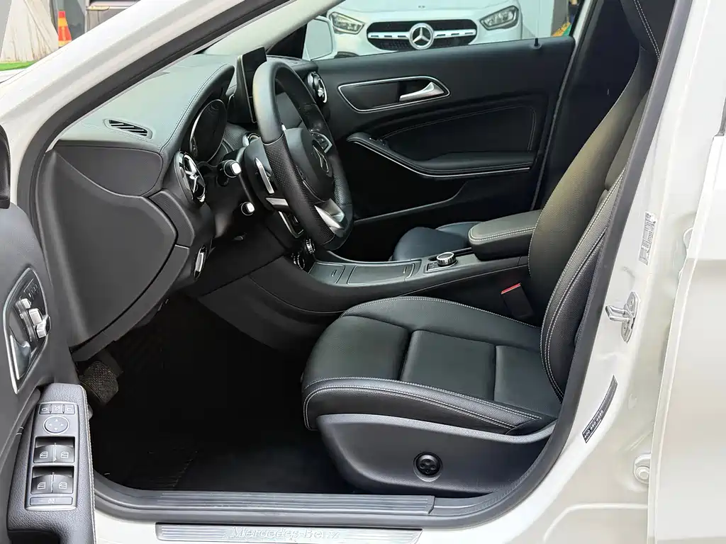Mercedes-Benz GLA 2019 — фото 8