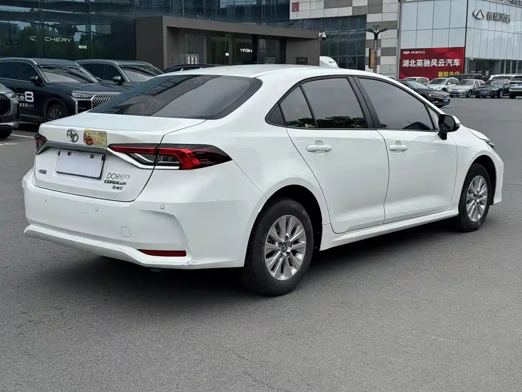 Toyota Corolla 2022 — фото 12
