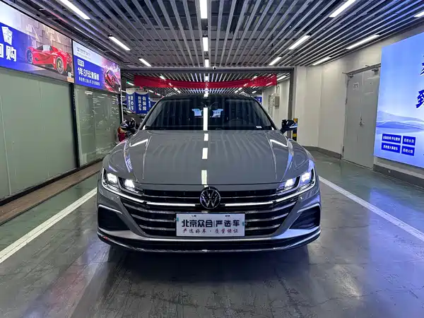 Volkswagen CC 2025