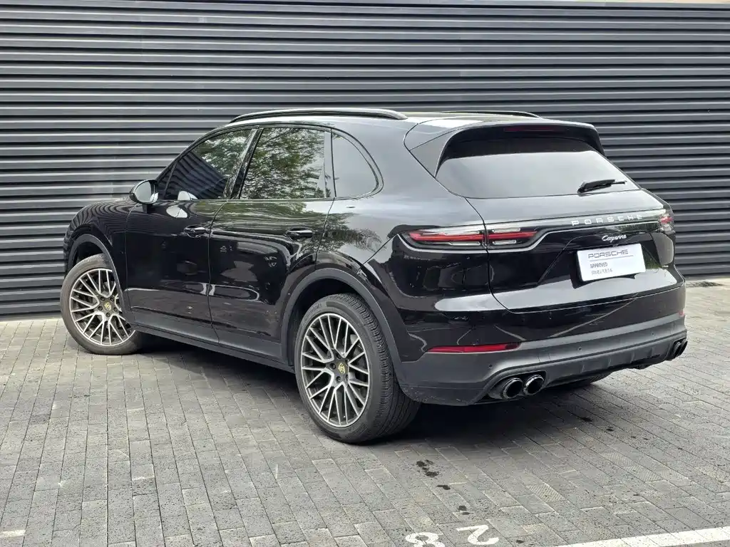 Porsche Cayenne 2018 — фото 4