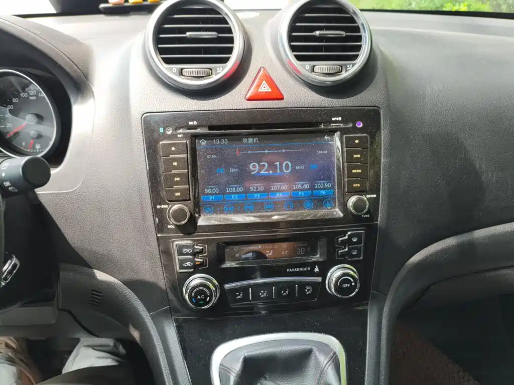 Haval H6 2015 — фото 14