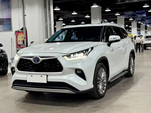 Toyota Highlander 2023