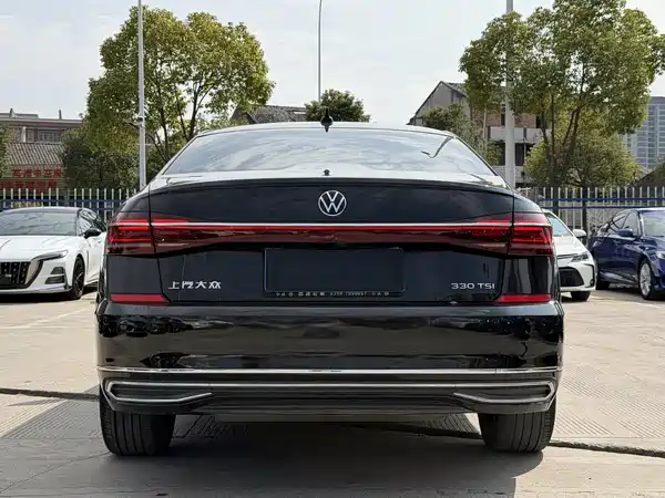 Volkswagen Passat 2022