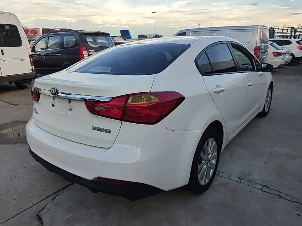 Kia K3 2014