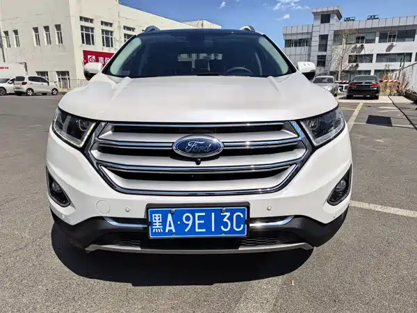 Ford Edge 2015