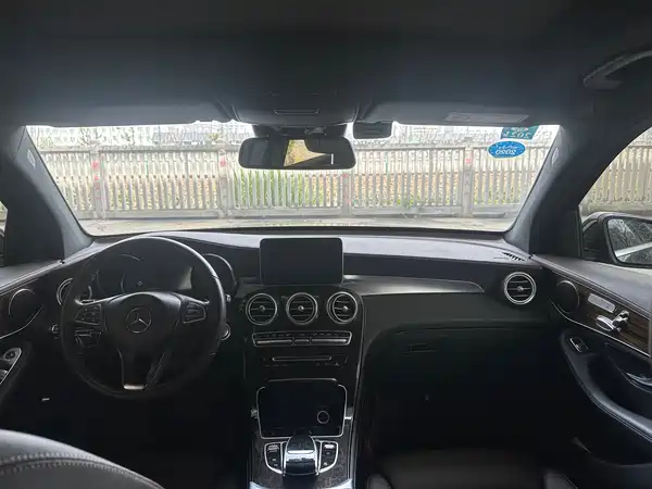 Mercedes-Benz GLC 2018