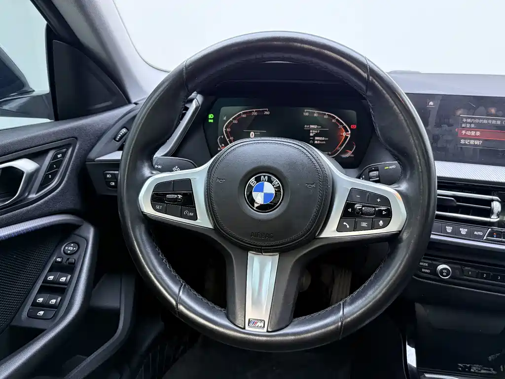 BMW 2 Series 2023 — фото 12