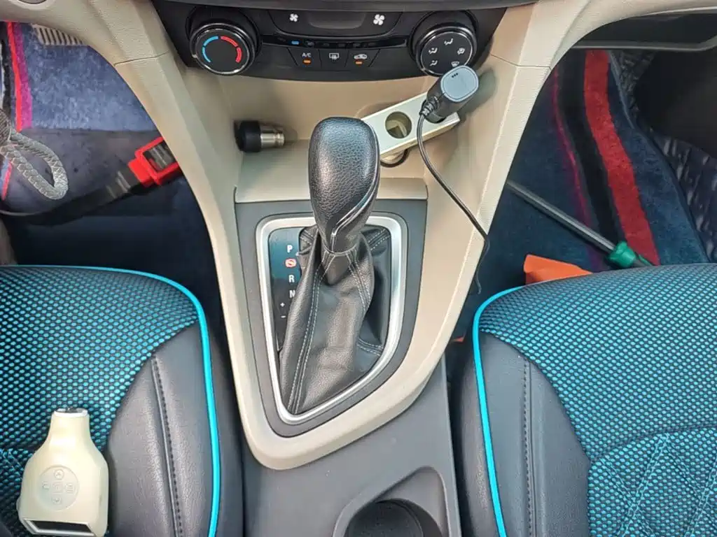 Buick Excelle 2017 — фото 14