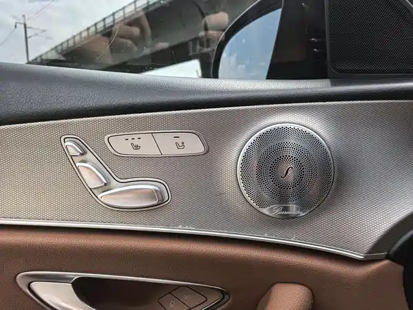 Mercedes-Benz E-Class 2017