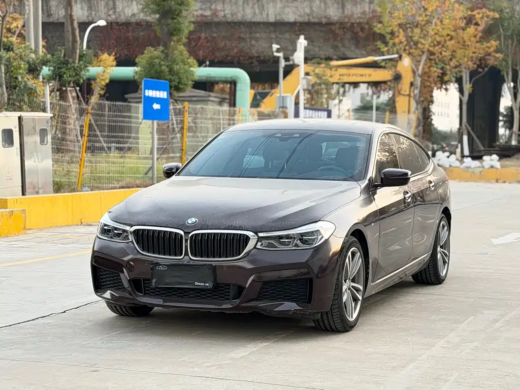 BMW 6 Series GT 2019 — фото 1