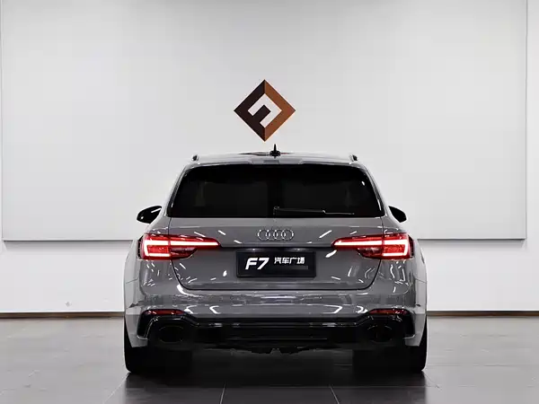 Audi RS 4 2019