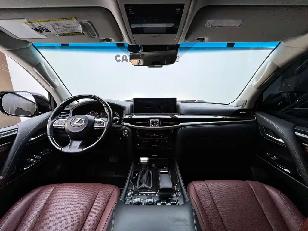 Lexus LX 2020 — фото 9