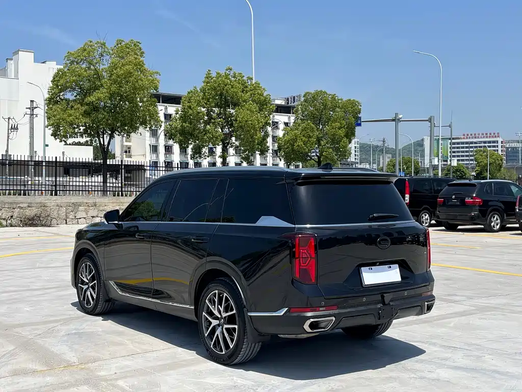 GAC Motor Trumpchi GS8 2022 — фото 11