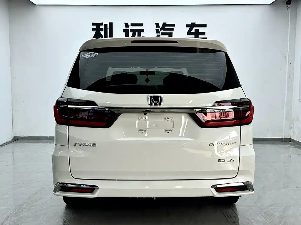Honda Odyssey 2024 — фото 17