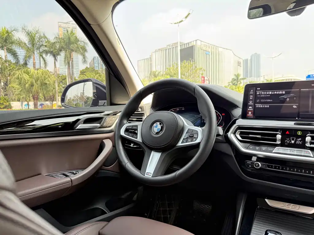 BMW X3 2022 — фото 9