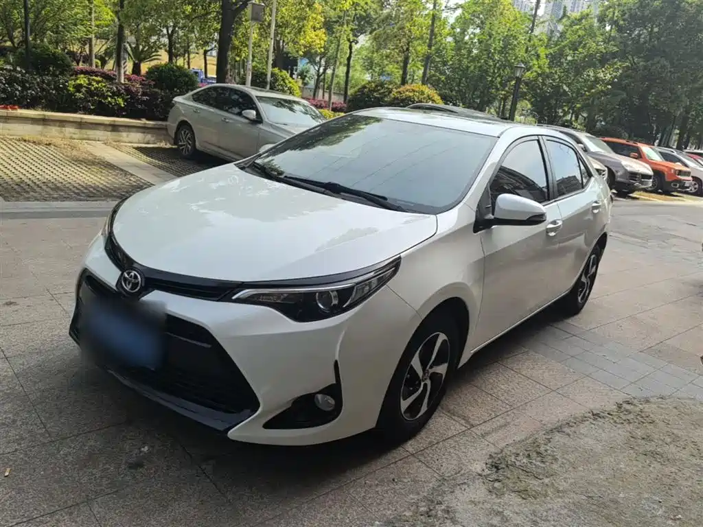 Toyota Levin 2018 — фото 1