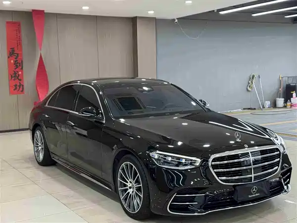 Mercedes-Benz S-Class 2021