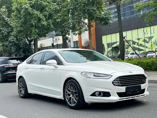 Ford Mondeo 2013