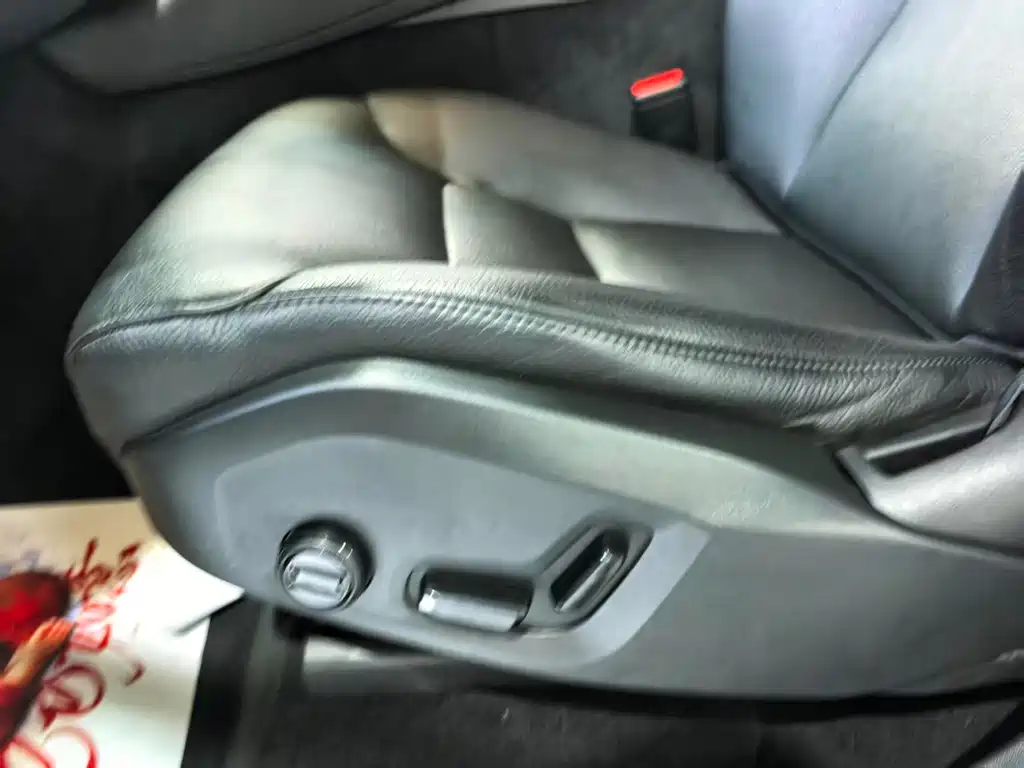 Volvo XC90 2019 — фото 9