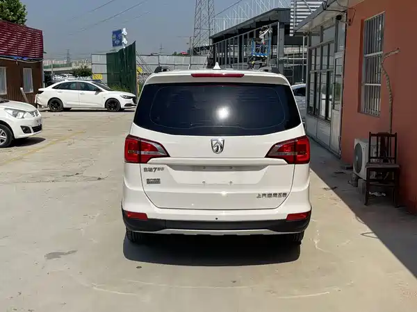 Baojun 730 2016