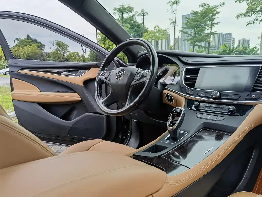Buick LaCrosse 2018 — фото 10