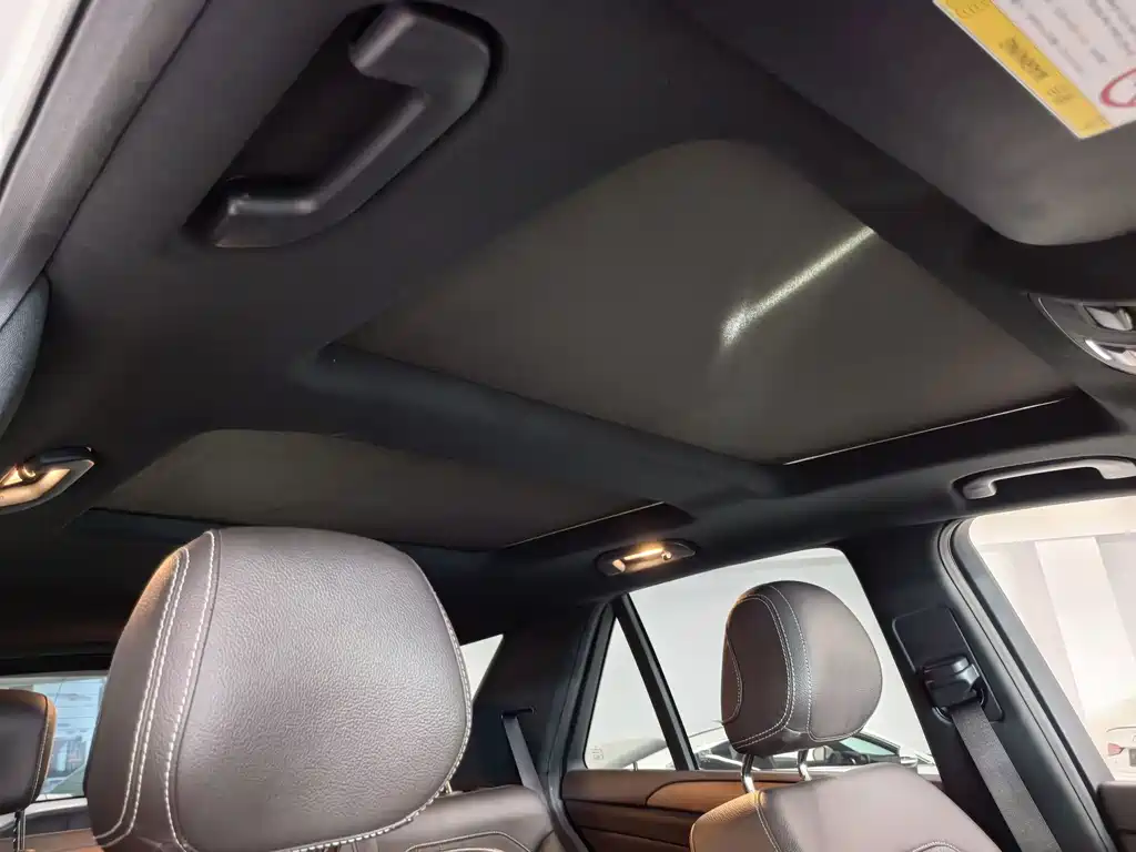 Mercedes-Benz GLE 2018 — фото 16