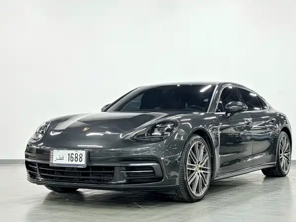Porsche Panamera 2018