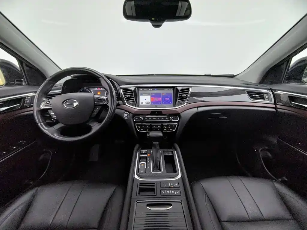 GAC Motor Trumpchi GS8 2018