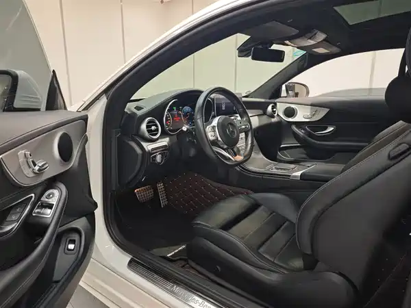 Mercedes-Benz C-Class 2020
