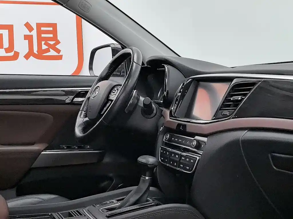 GAC Motor Trumpchi GS8 2018 — фото 22