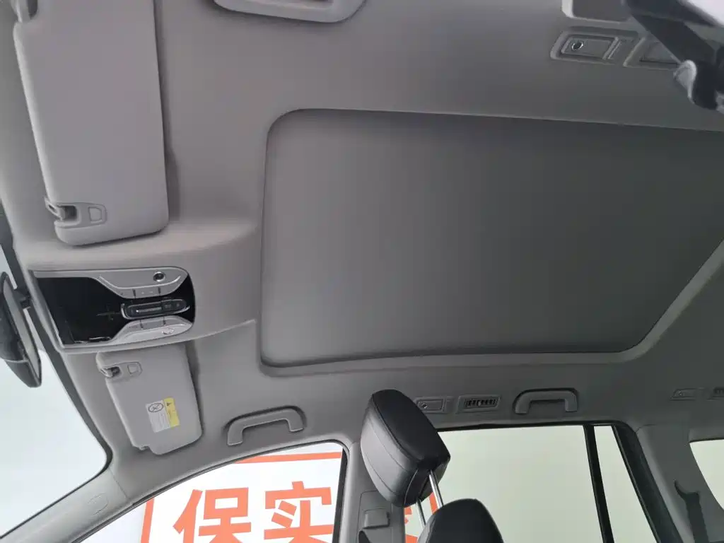 GAC Motor Trumpchi GS8 2018 — фото 14