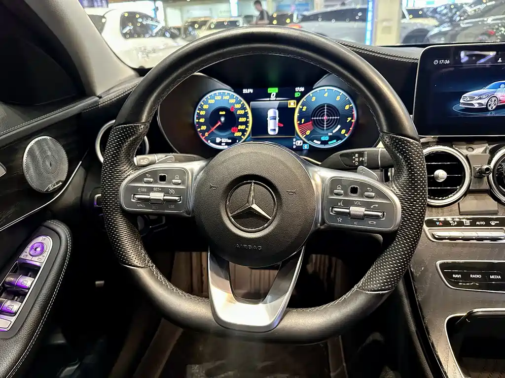 Mercedes-Benz C-Class 2021 — фото 11