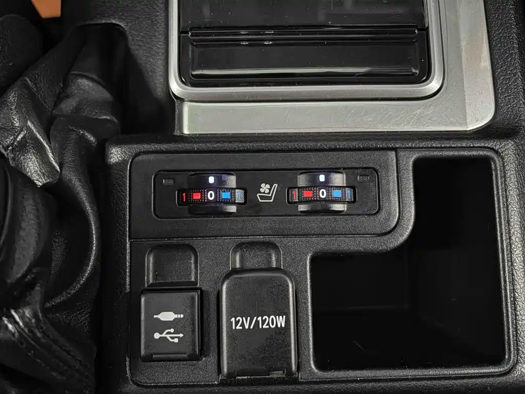 Toyota Prado 2018 — фото 4