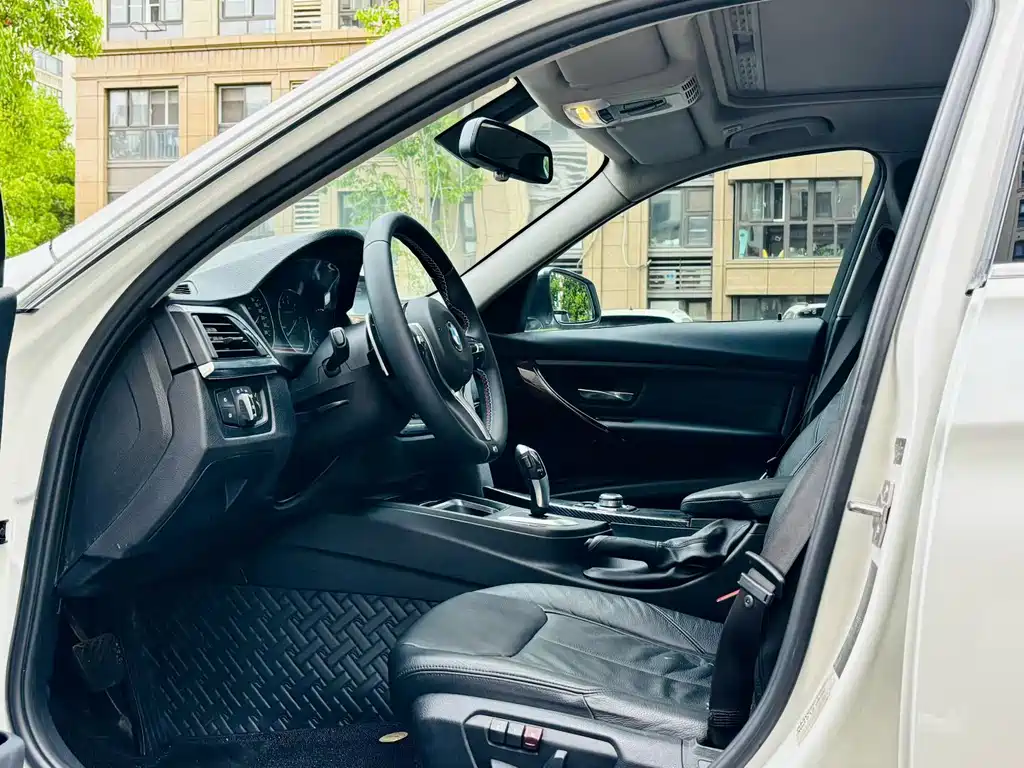 BMW 3 Series 2013