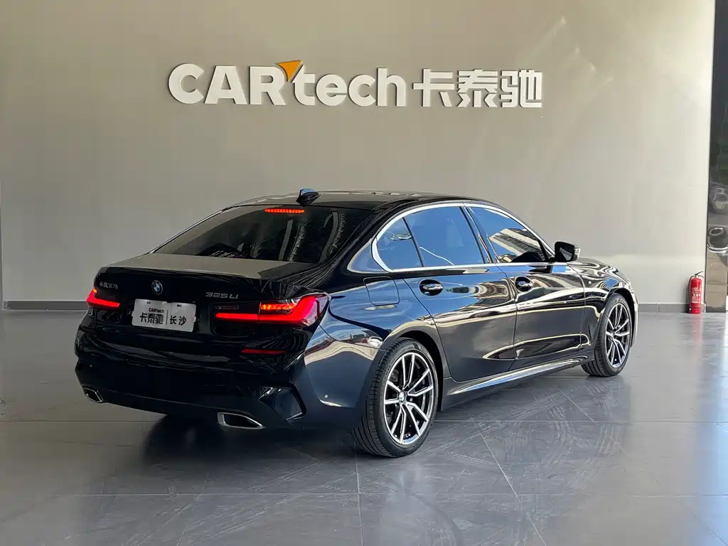 BMW 3 Series 2022
