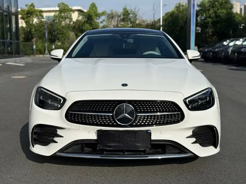 Mercedes-Benz E-Class 2021
