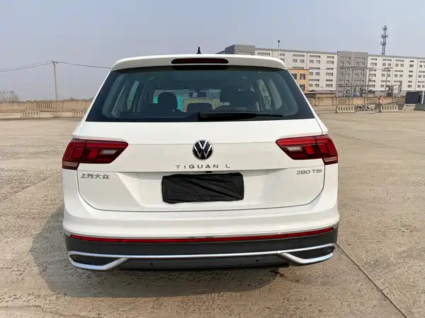 Volkswagen Tiguan L 2023