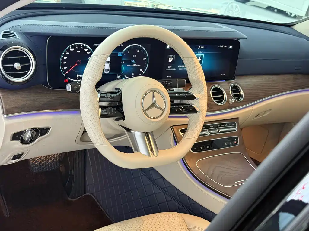 Mercedes-Benz E-Class 2023