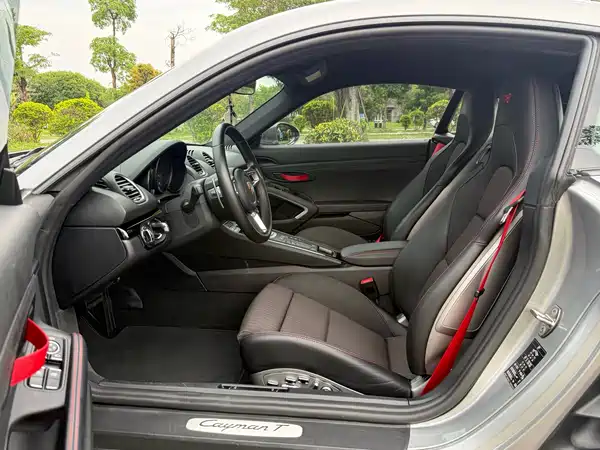 Porsche 718 2019