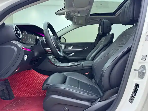 Mercedes-Benz E-Class 2019