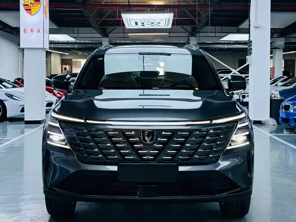 Changan CS75 PLUS 2026 — фото 2