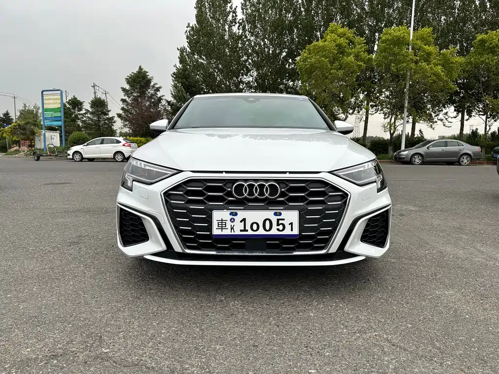 Audi A3 2022 — фото 3