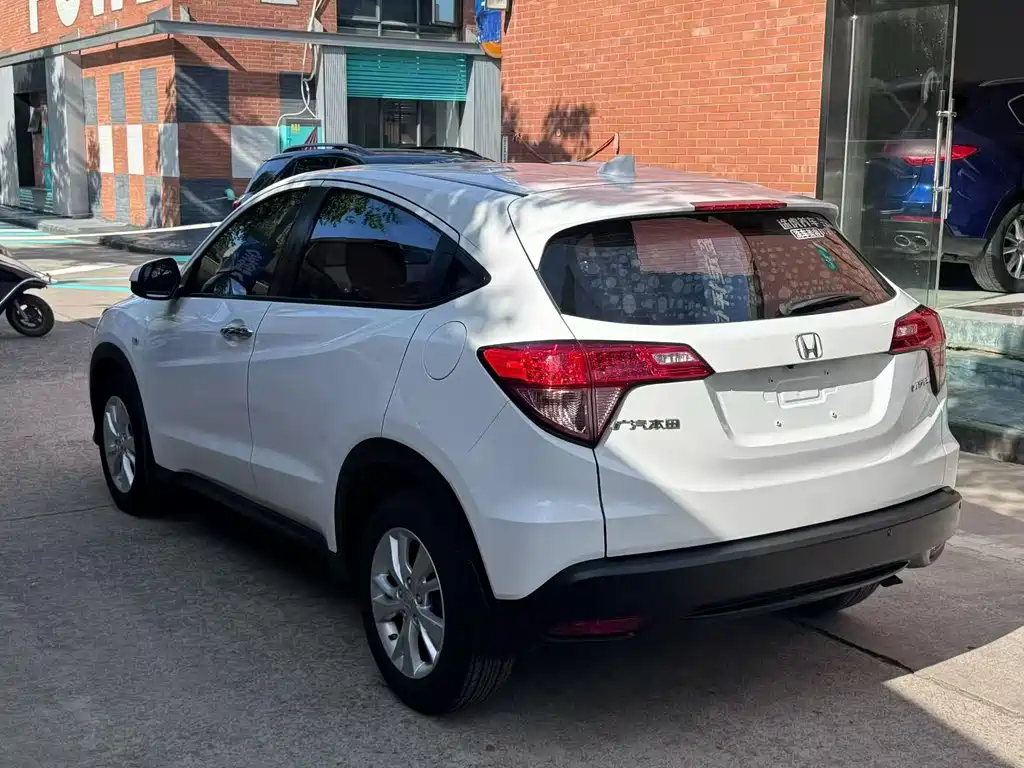 Honda Vezel 2018 — фото 9