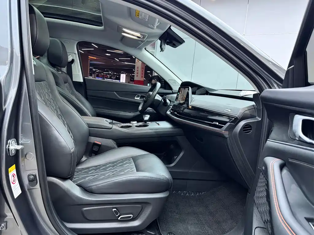 Changan UNI-K Smart Electronic Idd 2022 — фото 16