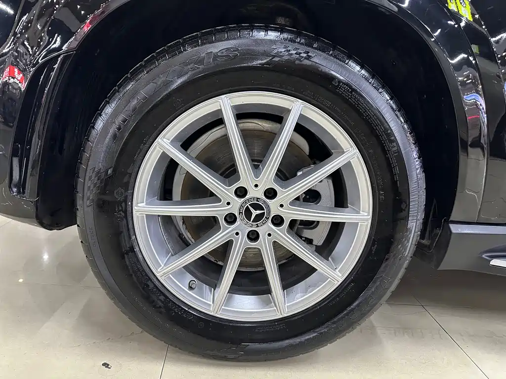 Mercedes-Benz GLE 2020 — фото 19