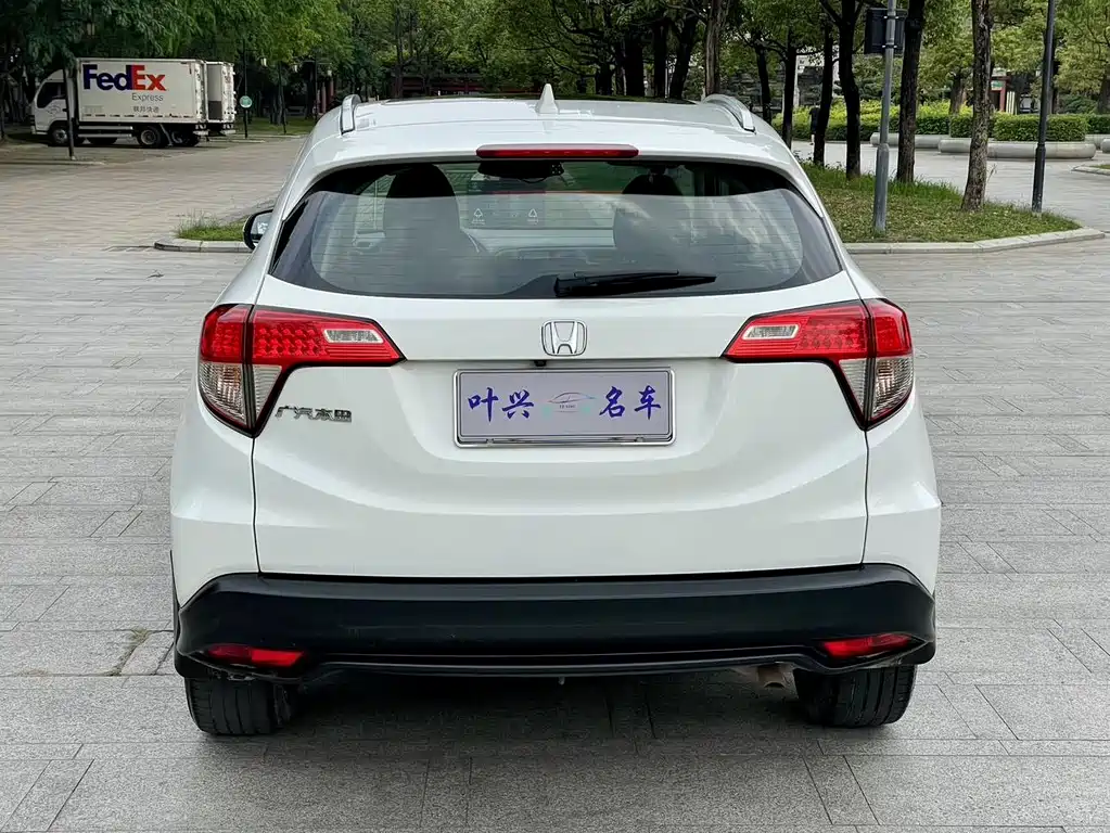 Honda Vezel 2020 — фото 11